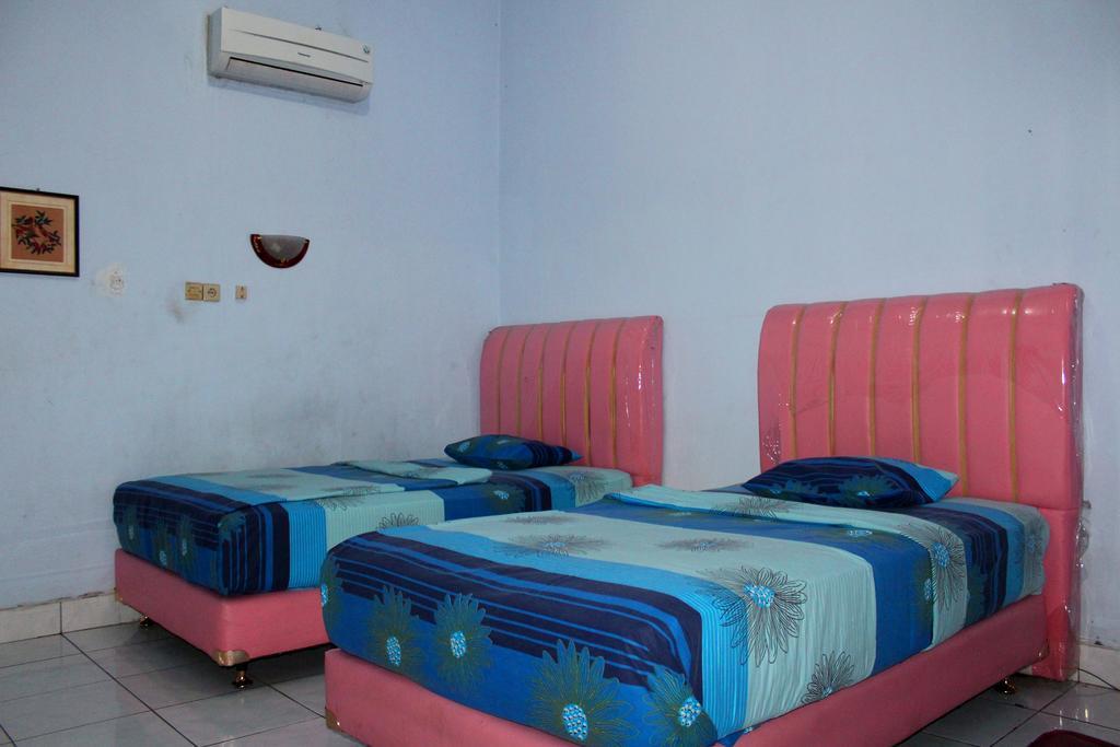 Hotel Indonesia Pekalongan Ngoại thất bức ảnh