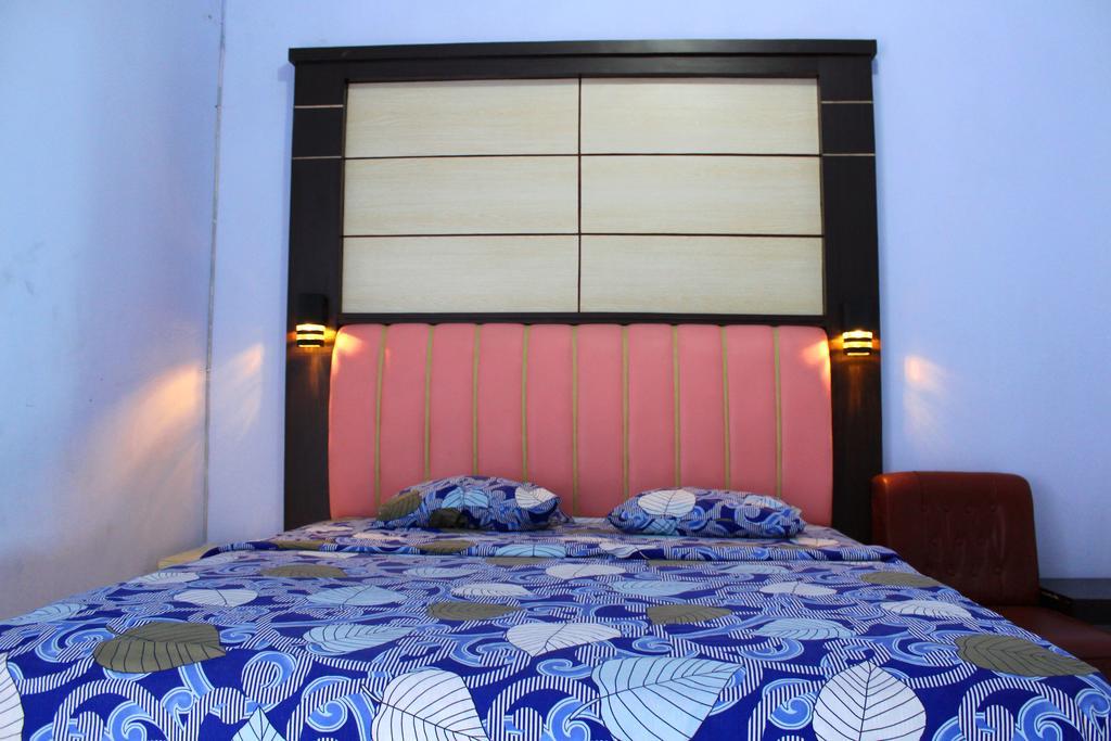 Hotel Indonesia Pekalongan Ngoại thất bức ảnh